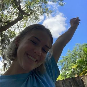 Meet your Posher, Kennedy